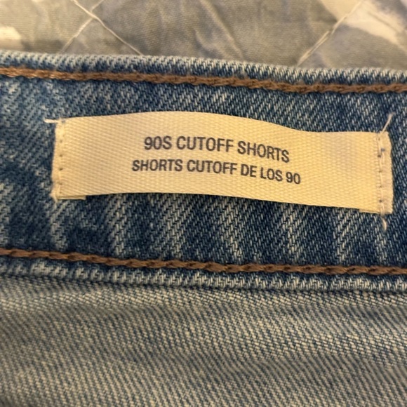 Universal Thread Blue Jean Shorts Vintage Distressed - Picture 3 of 8